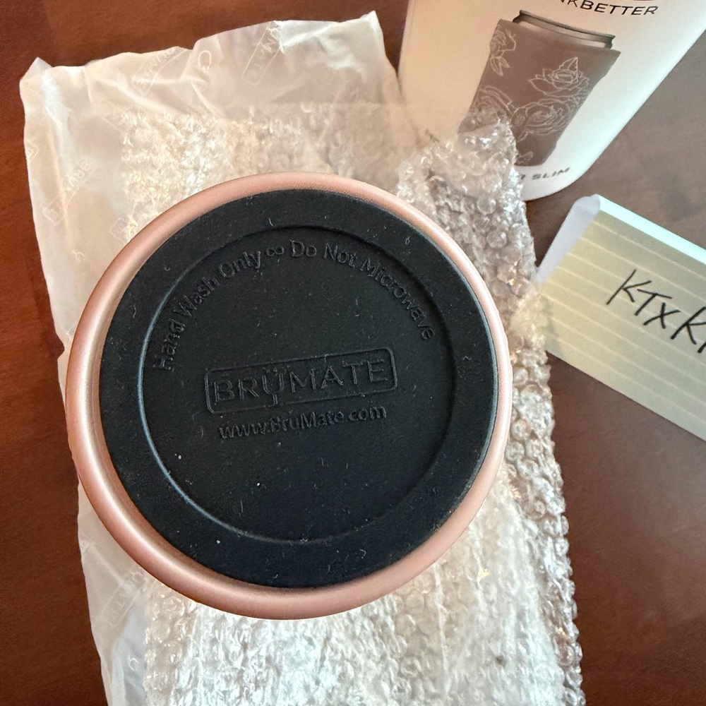 BrüMate 12oz Botanical Rose Slim - Picture 5 of 9